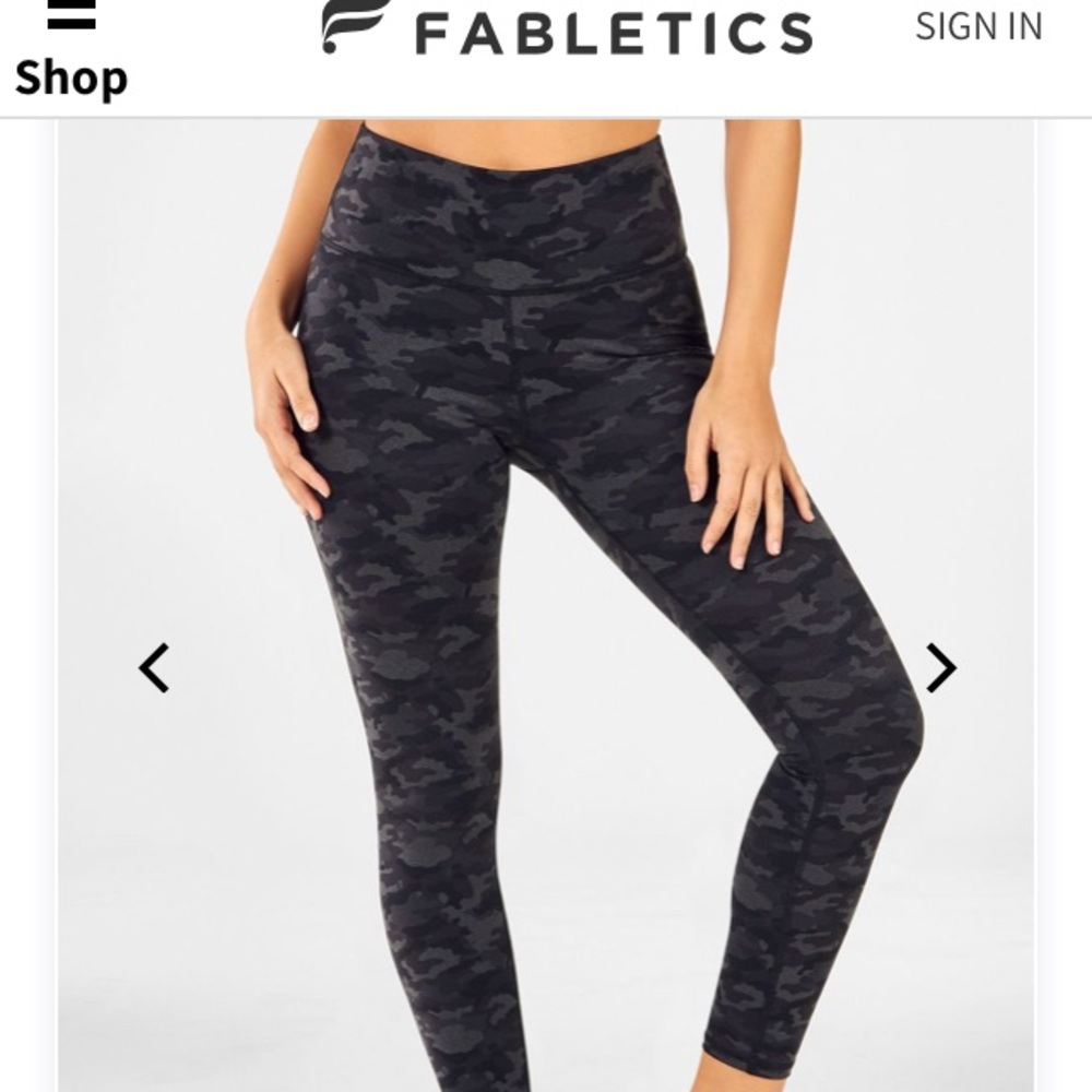 Fabletics camo capris!